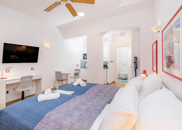 Charming At The Old Town Gate Apartment Dubrovnik
